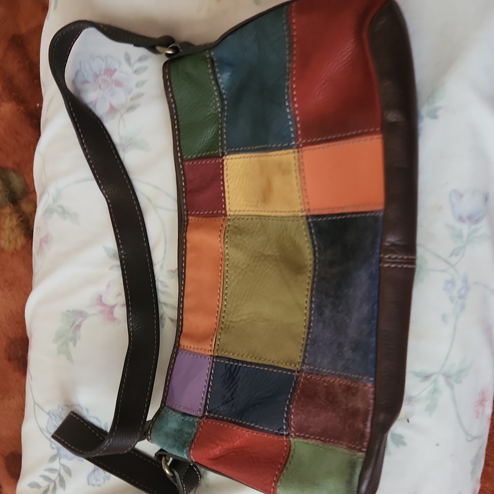 Pelle leather purse